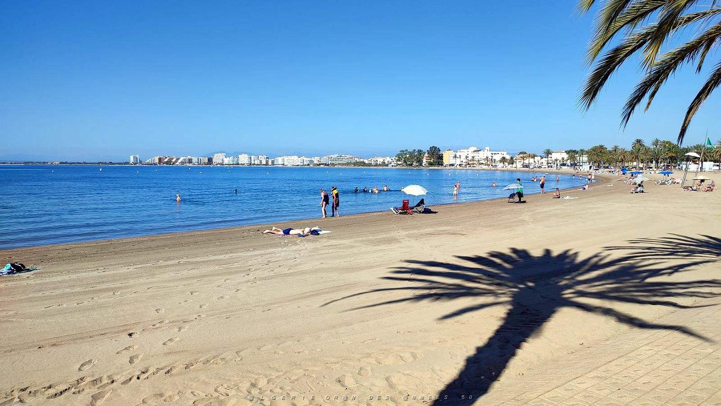45 - Rosas - Paseo Maritime et Plage Nova.jpg